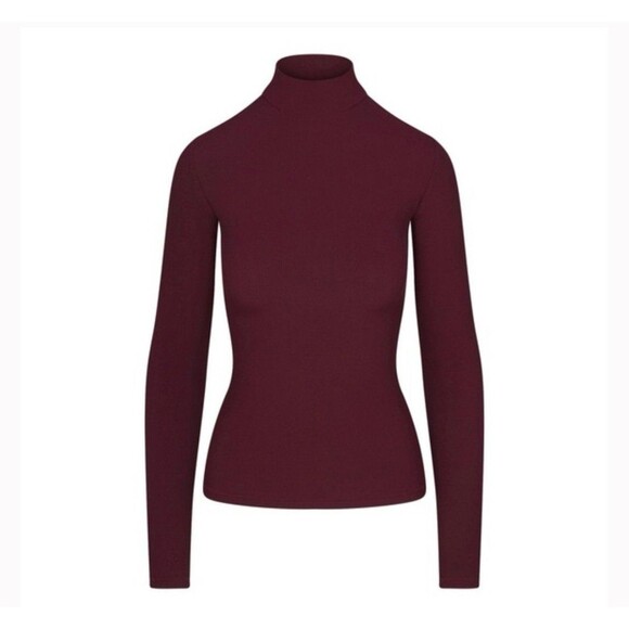 SKIMS NWT SOFT LOUNGE MOCK NECK LONG SLEEVE TOP | COLOR: BORDEAUX | SIZE: XSmall - Picture 1 of 7